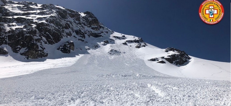 Una scialpinista trentina di 26 anni investita da una valanga a 3.200 metri